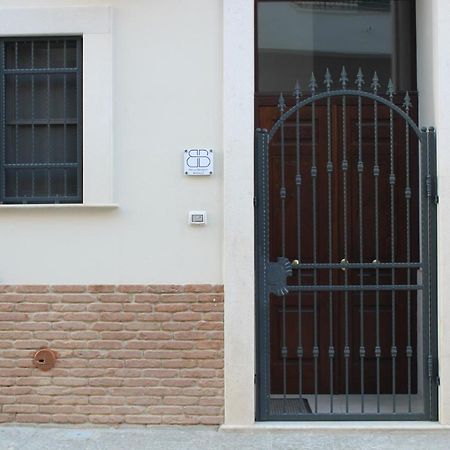 B&B Bianco Apartments Orta Nova Eksteriør bilde
